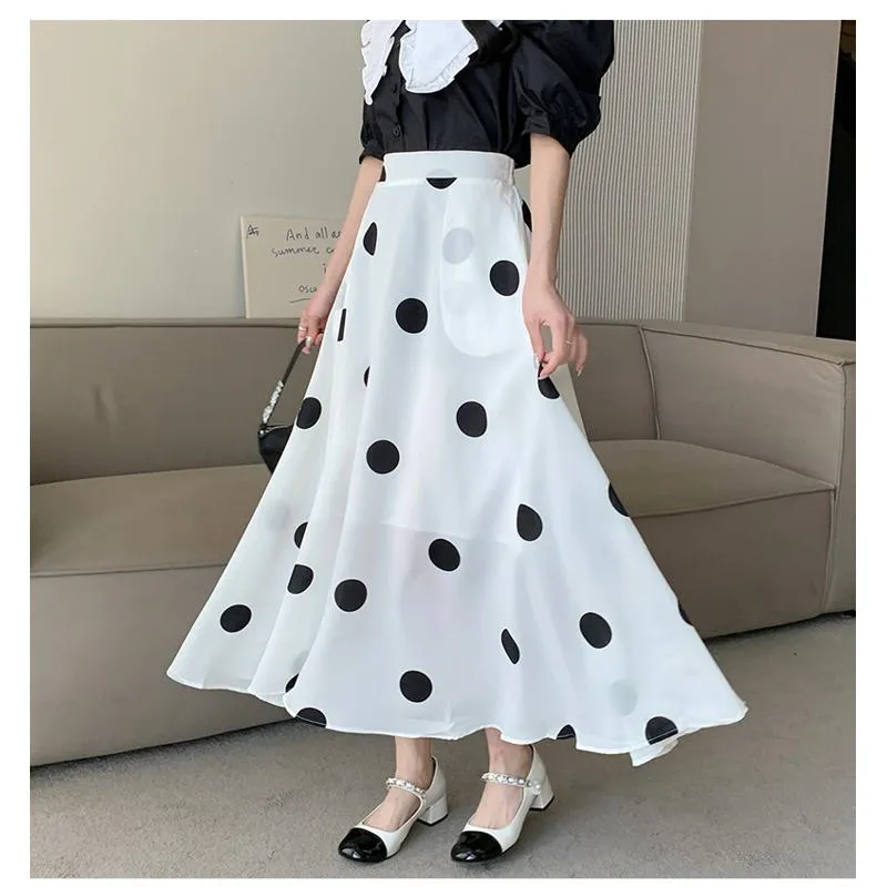 High-Waisted Chiffon Polka Dot Pocket Full Skirt Style Elastic Waist Skirt