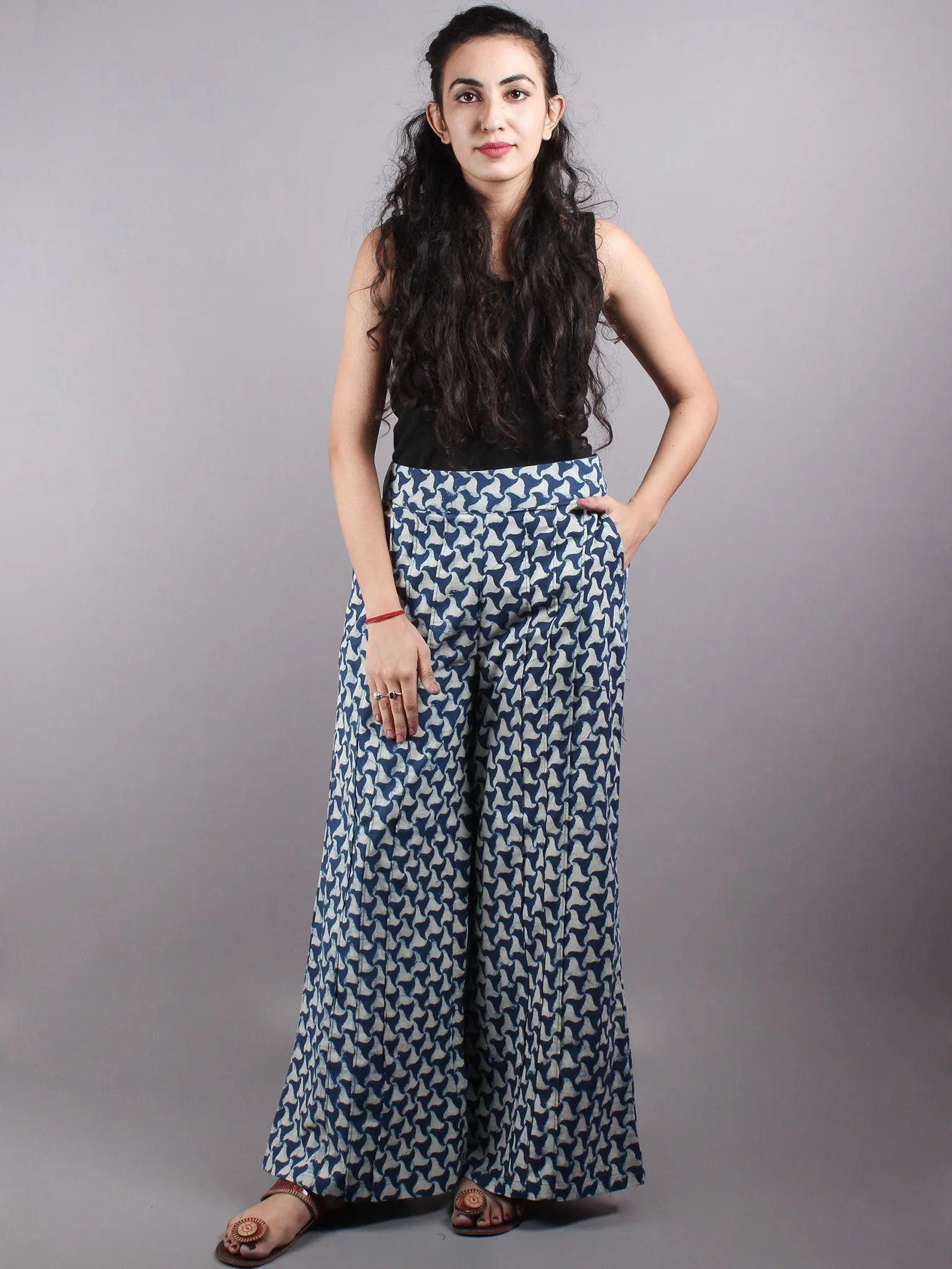 Indigo Hand Block Printed Elasticated Waist Pleated Cotton Palazzo - P1117058
