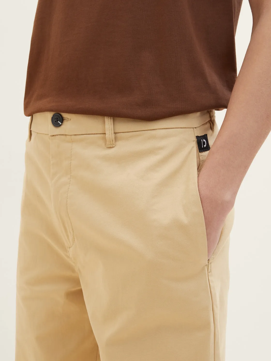 LOOSE CHINO