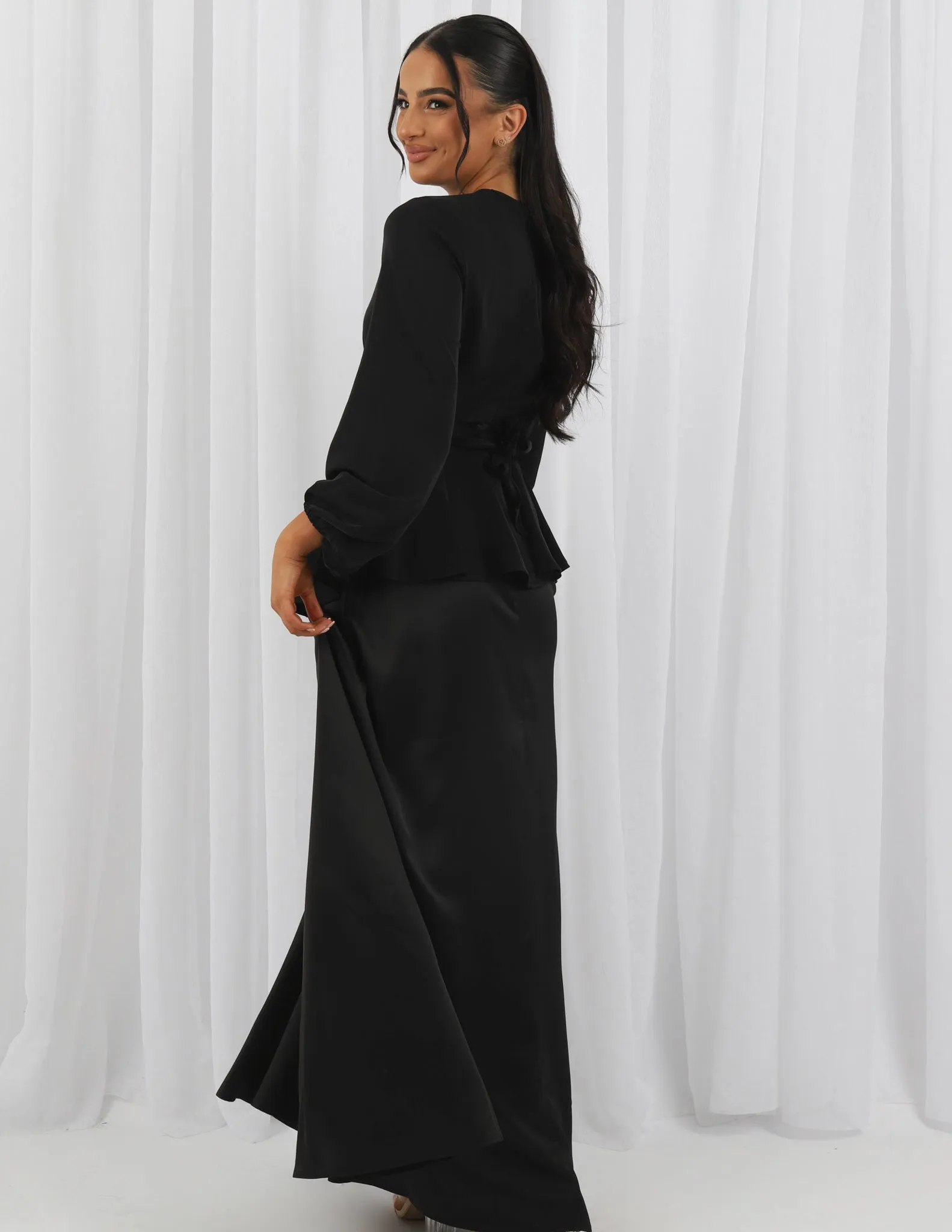 Valia Skirt