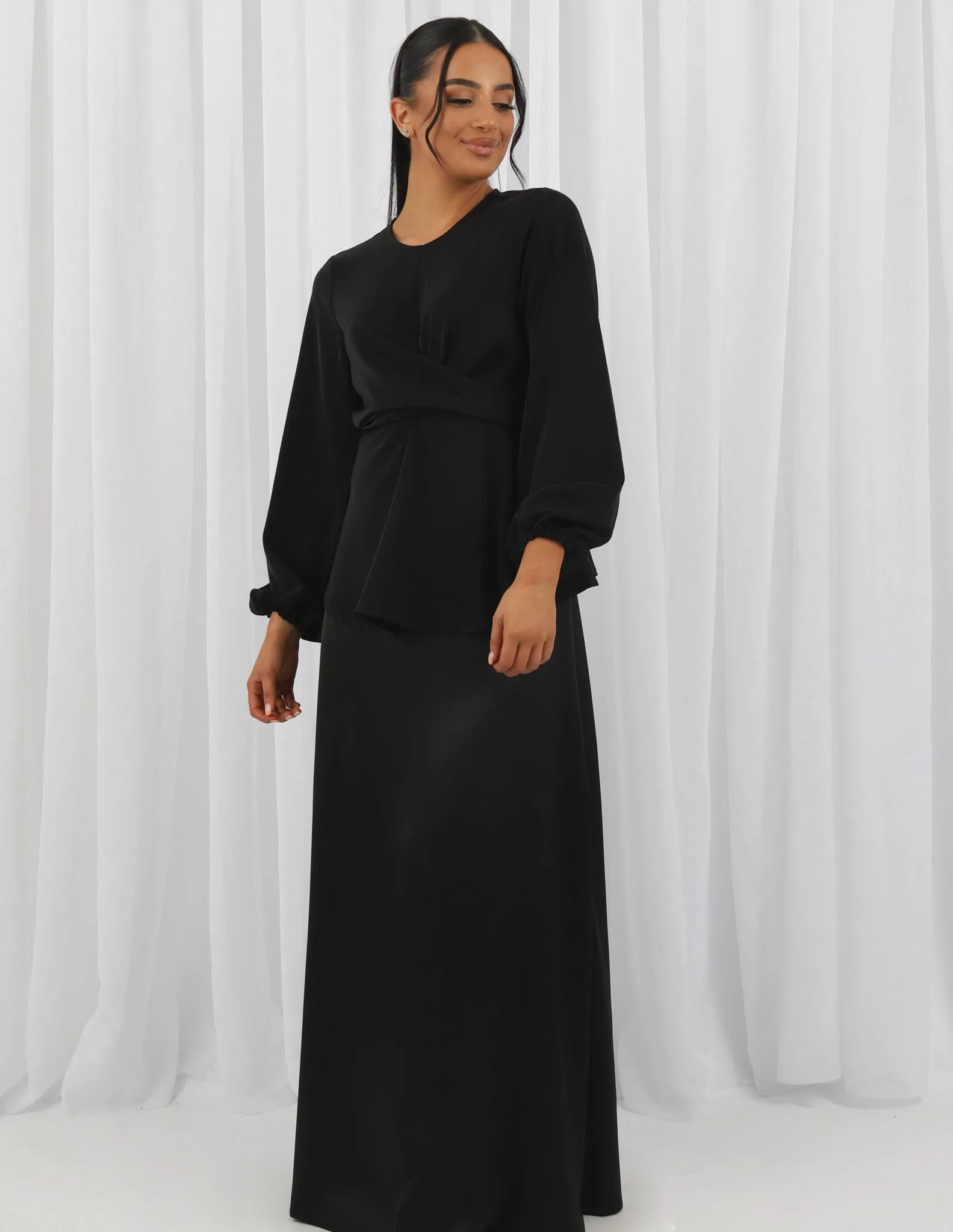 Valia Skirt